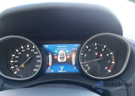 2020 Maserati Levante Gransport из США, поврежденный, VIN ZN661XUS3LX341446